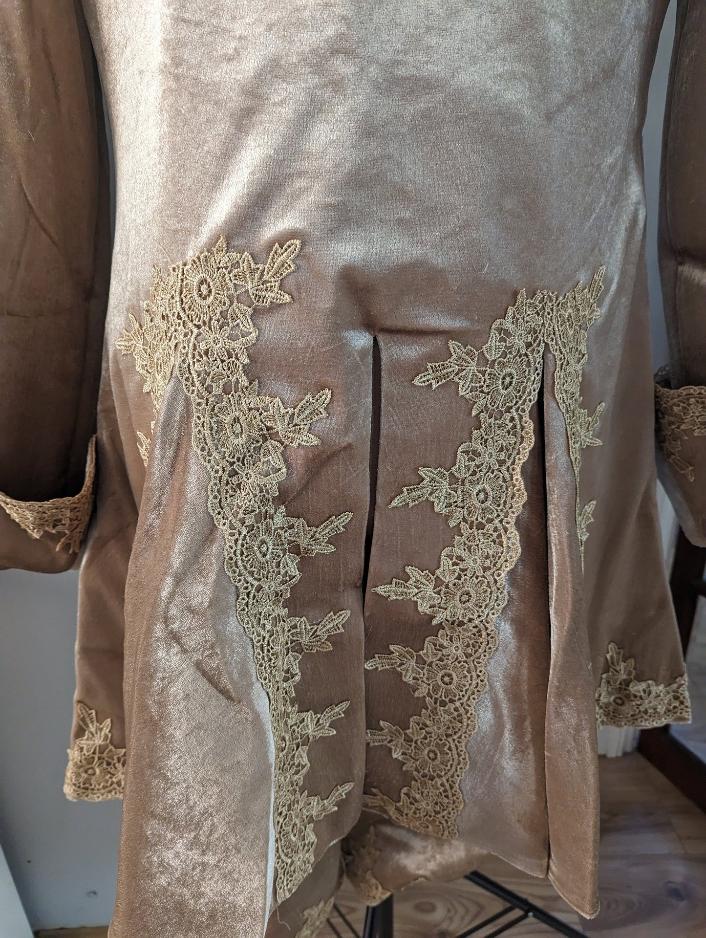 1700s Mens/Ladies suit , Tailcoat, 18th century Frock Coat, Colonial cosplay, 18th century gentlemen