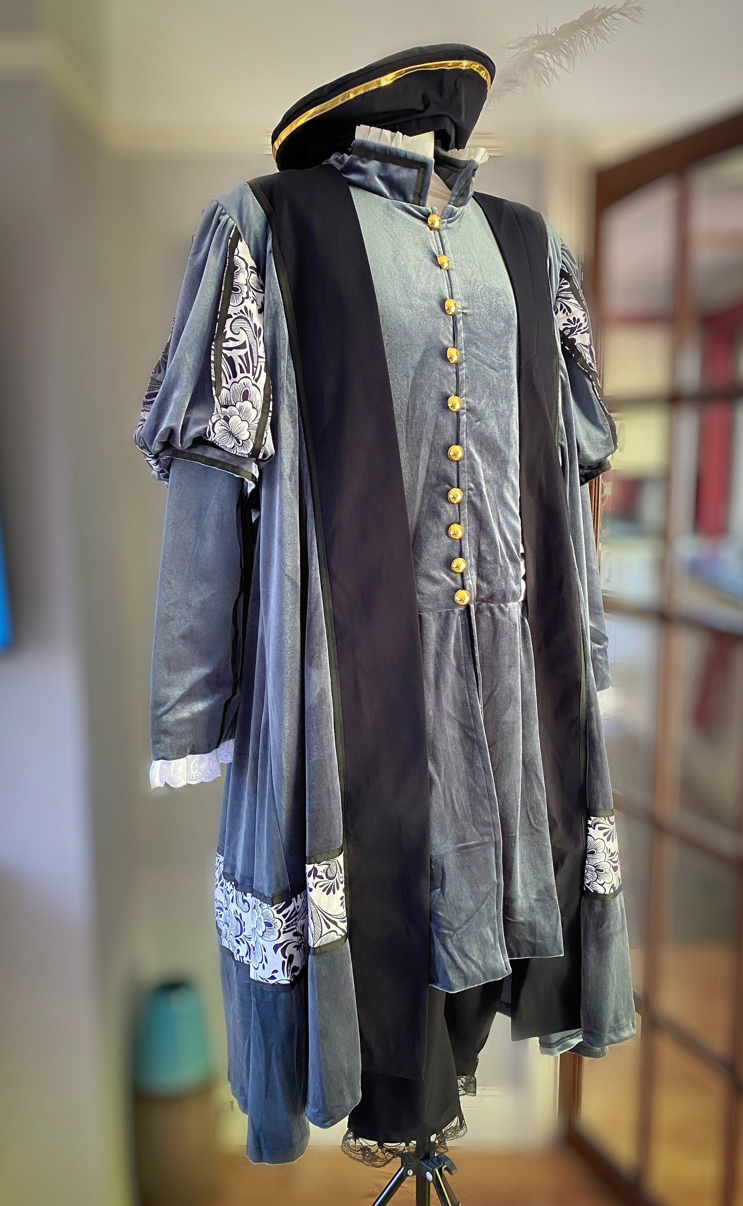 Tudor Doublet, Mens Tudor costume, Henry VIII costume, Medieval nobleman outfit, Tudor Costume, Mens Tudor suit, Tudor reinactment,