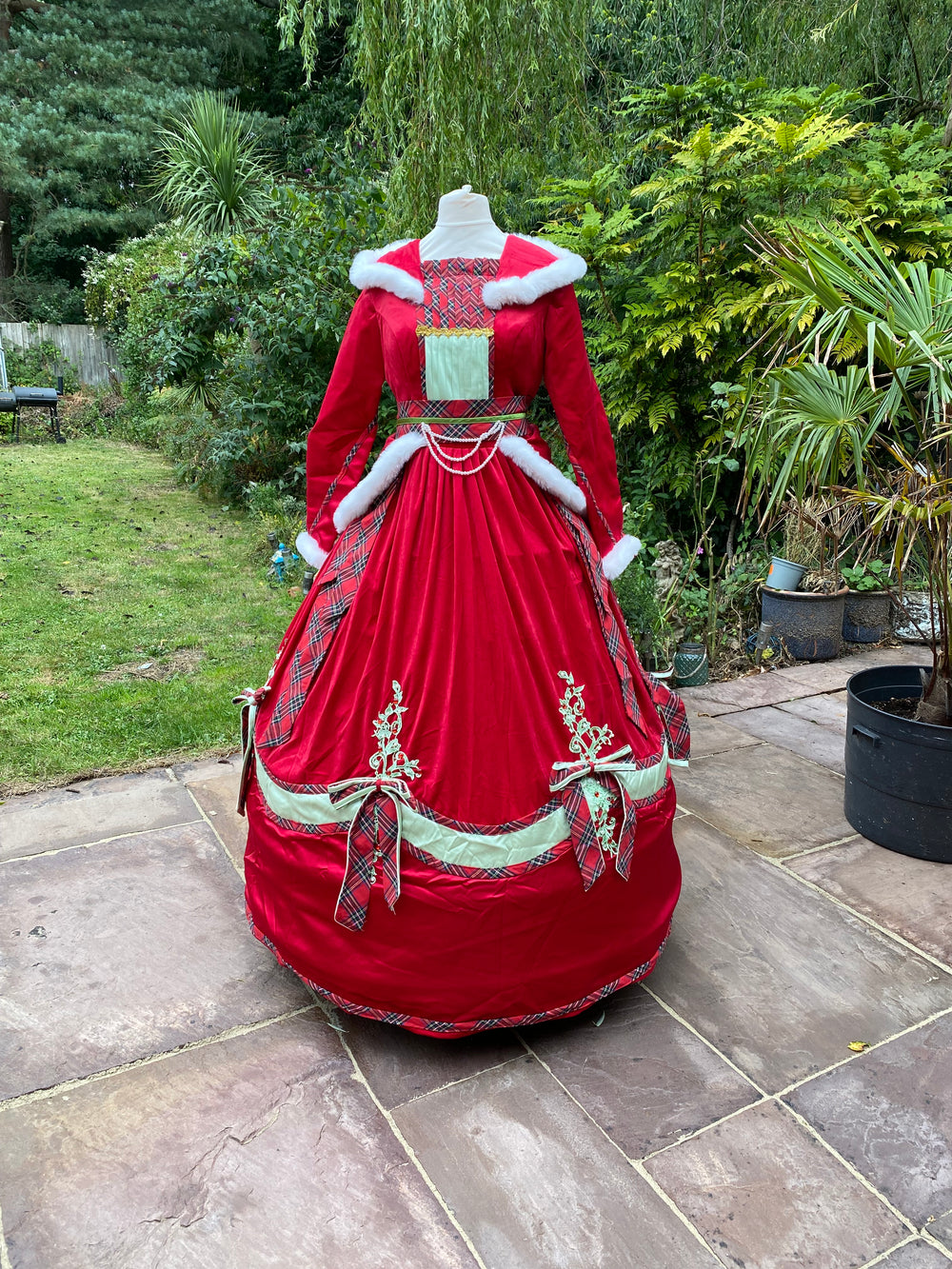 Mrs Santa Claus Christmas Dress – TwirlingDresses