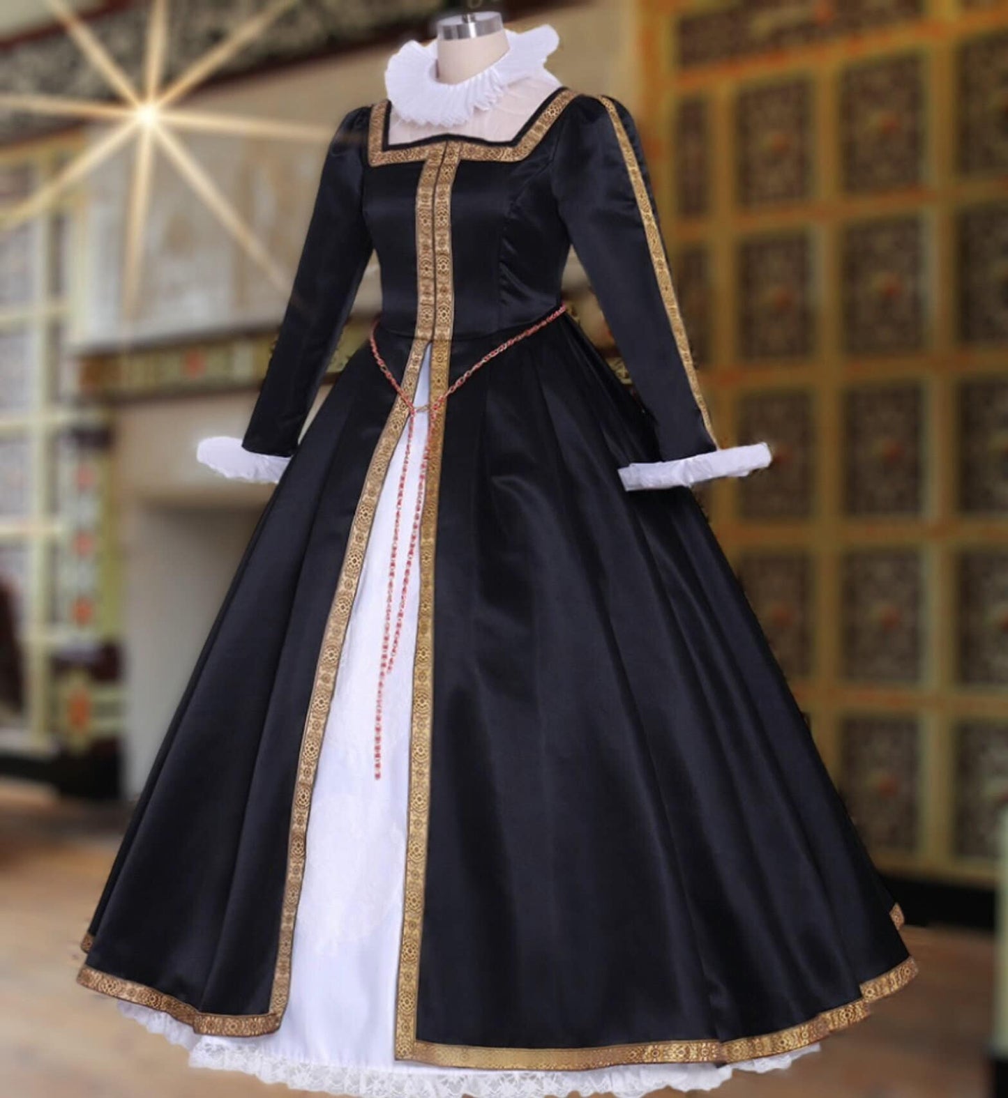 
                  
                    Elizabethan dress, Anne Boyeln Dress
                  
                