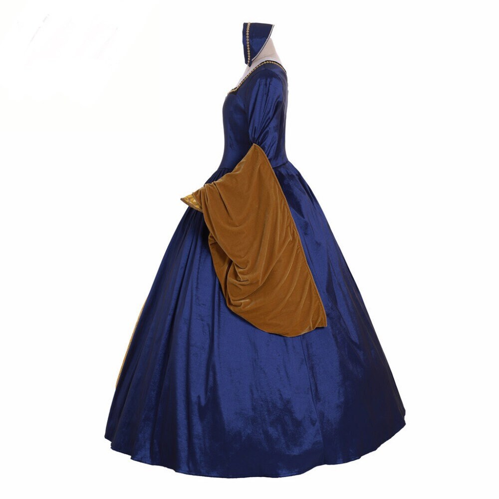 
                  
                    Elizabethan dress, Anne Boyeln Dress
                  
                