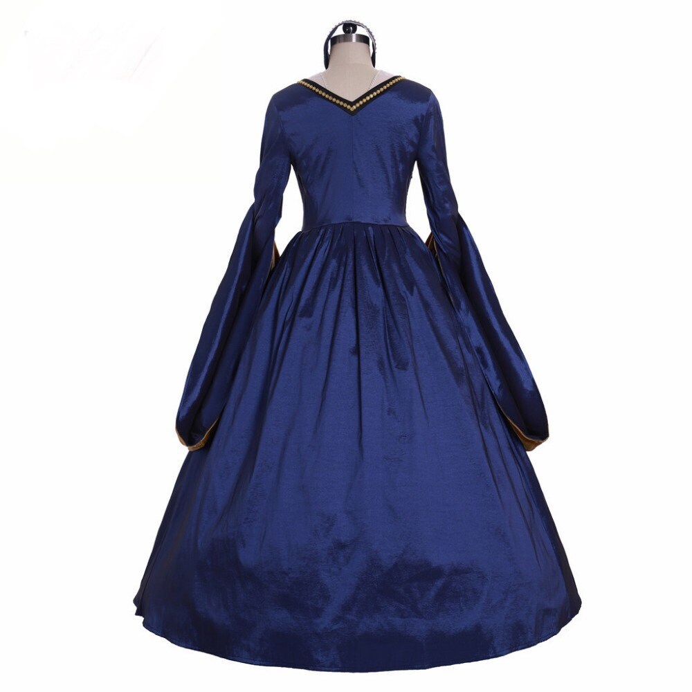 
                  
                    Elizabethan dress, Anne Boyeln Dress
                  
                