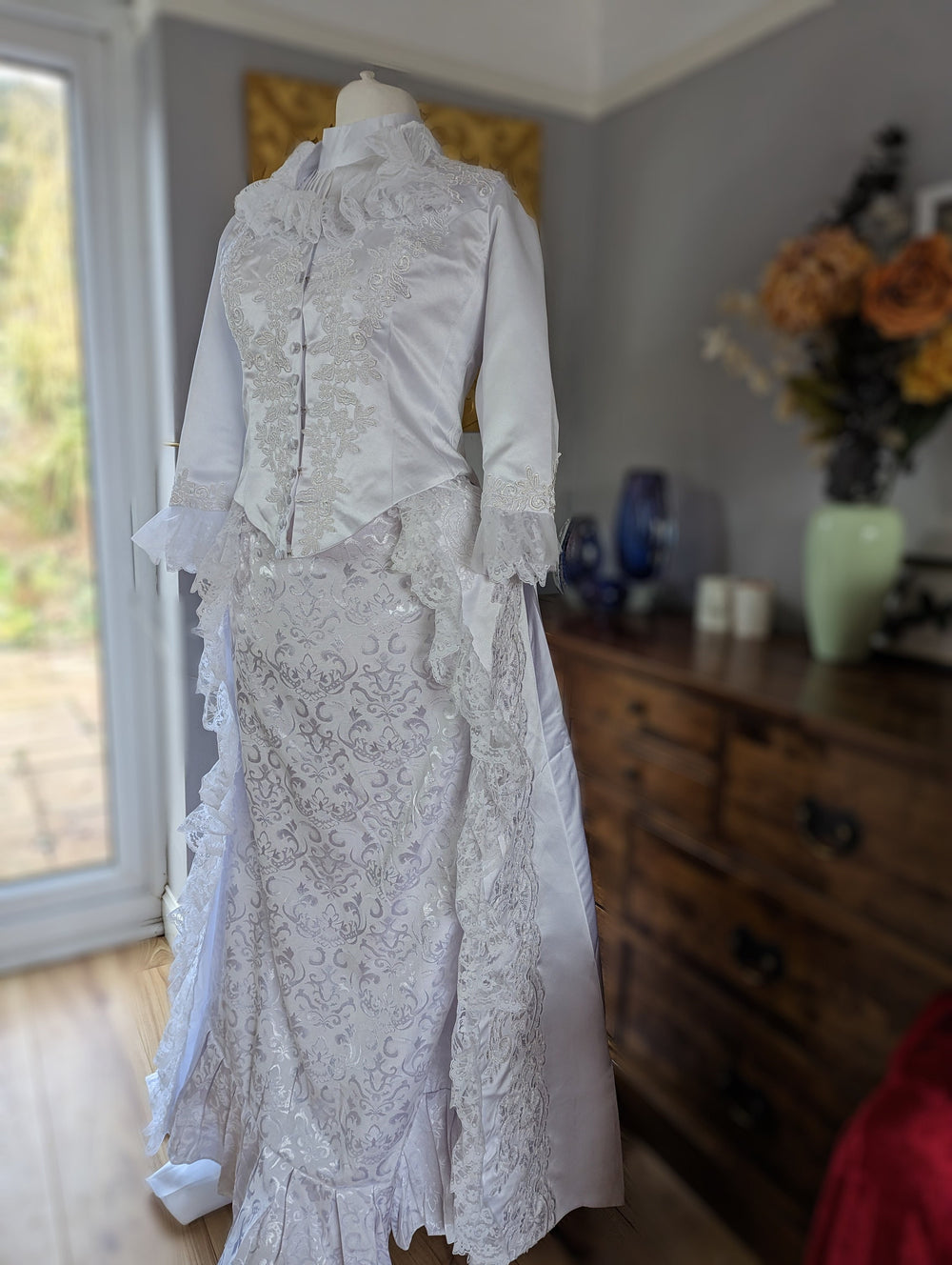White Victorian Bustle Dress, Victorian costume, white Bustle dress, V TwirlingDresses White Victorian Bustle Dress, Victorian costume, white Bustle dress, V TwirlingDresses