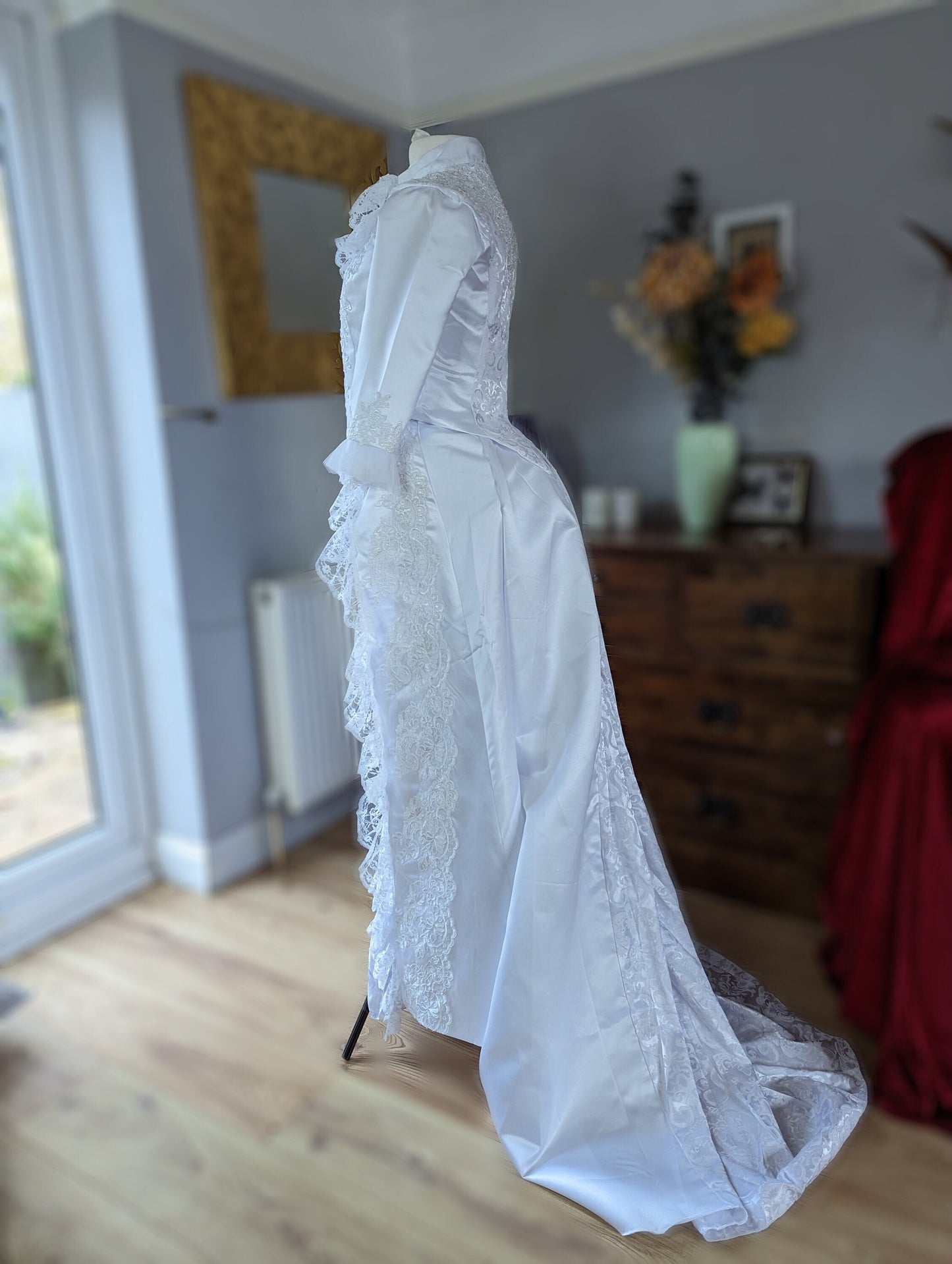White Victorian Bustle Dress, Victorian costume, white Bustle dress, V TwirlingDresses White Victorian Bustle Dress, Victorian costume, white Bustle dress, V TwirlingDresses