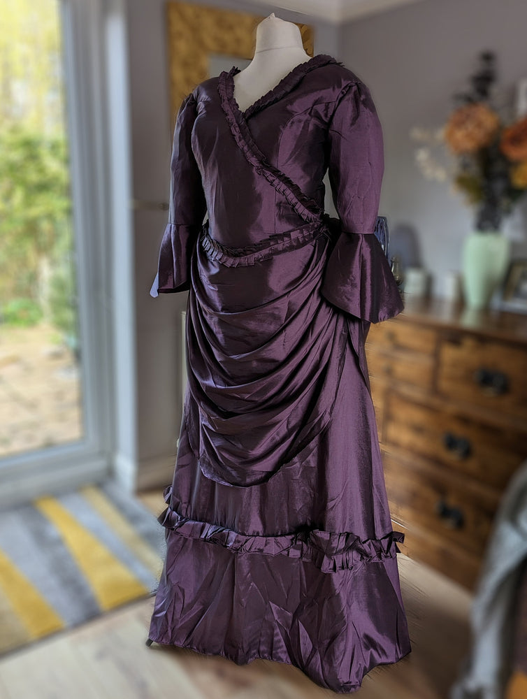 
                  
                    Plum taffeta satin  Victorian Gothic Dress, Victorian  Bustle Dress, Victorian costume, Steam Punk dress
                  
                