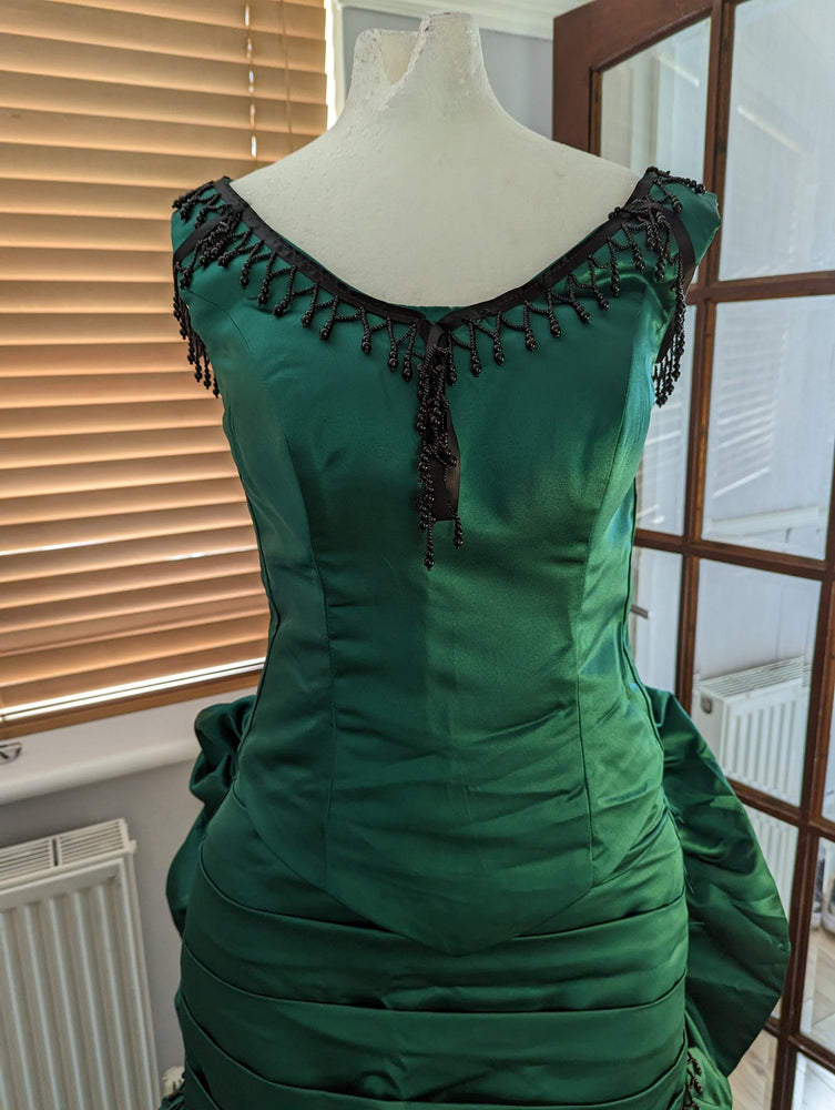 
                  
                    Ready Made Emerald Green Victorian Dress,Bustle Dress, Victorian Era costume, Victorian dress, Victorian ball gown, Victorian style dress
                  
                