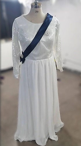 
                  
                    Queen Elizabeth Formal White Dress
                  
                